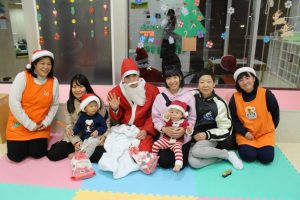 院内保育バンビーニでクリスマスイベントを行いました。